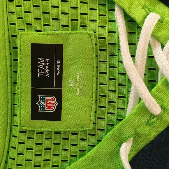 *ATTENTION SEAHAWK FANS* Women's Seahawk Shirt with Lace Up Detailing, Size M - Picture 4 of 4